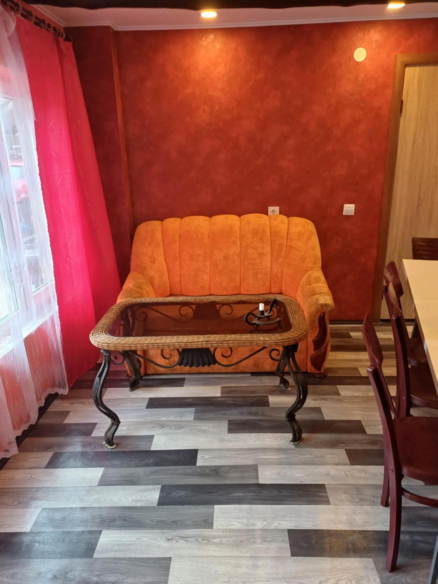 Viesu Nams "Laimes Pakavs" Hotel Straupe Buitenkant foto
