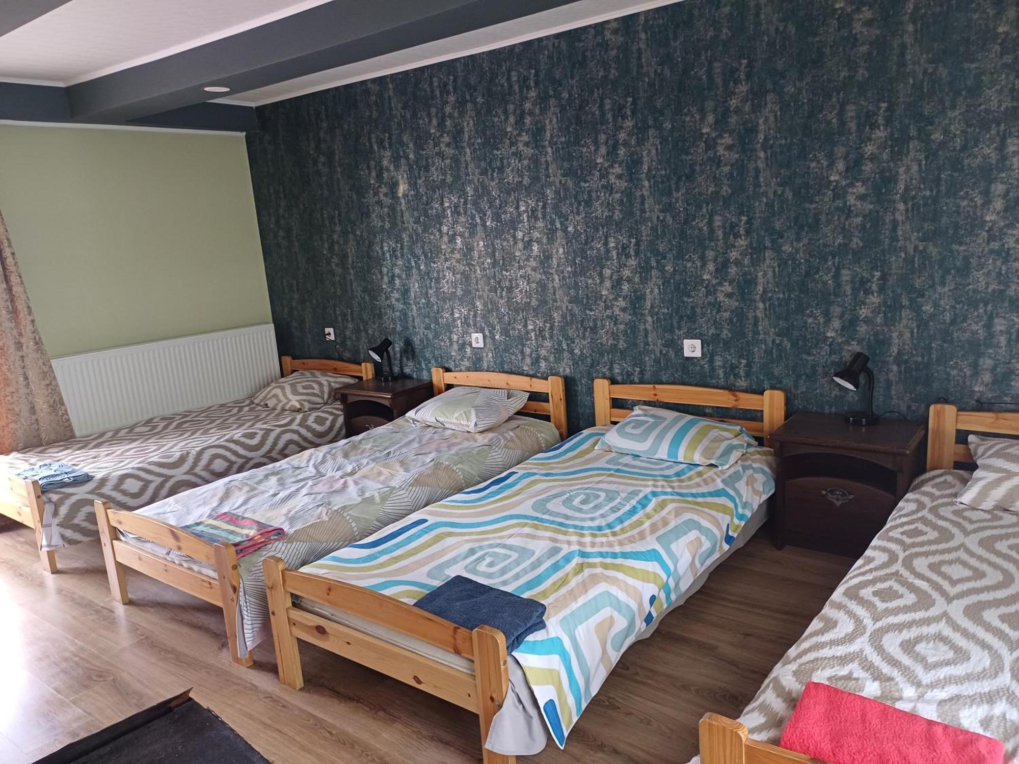 Viesu Nams "Laimes Pakavs" Hotel Straupe Buitenkant foto